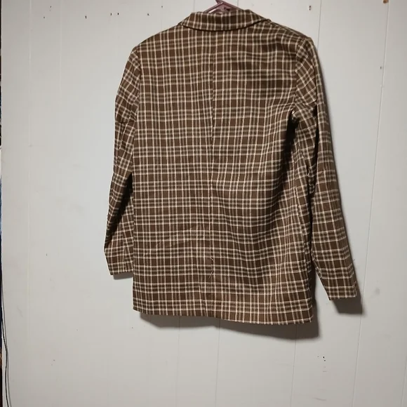 Urban threads  NWT ladies sport jacket. Brown plaid. Size 8. - Picture 7 of 12